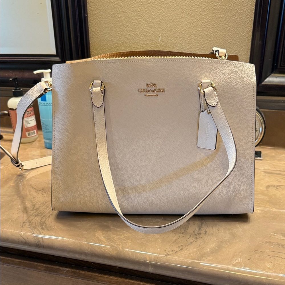 Coach Cream Leather Shoulder Bag